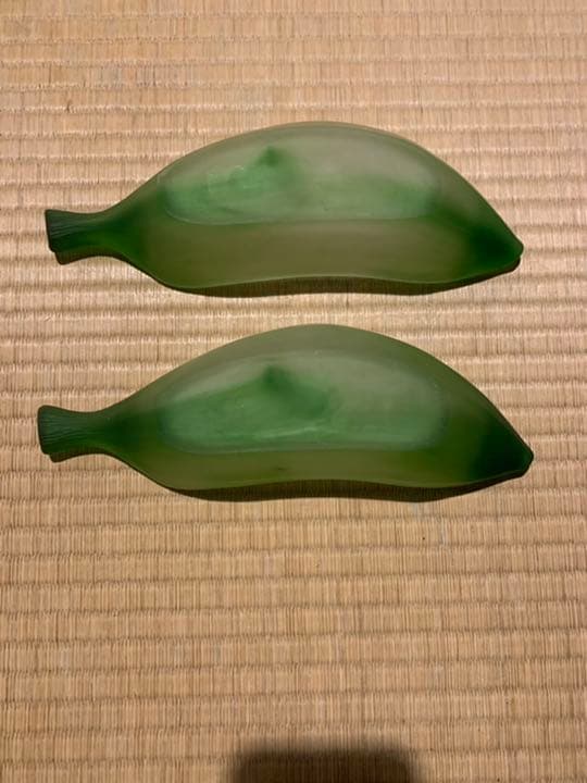 バナナ型のガラス器