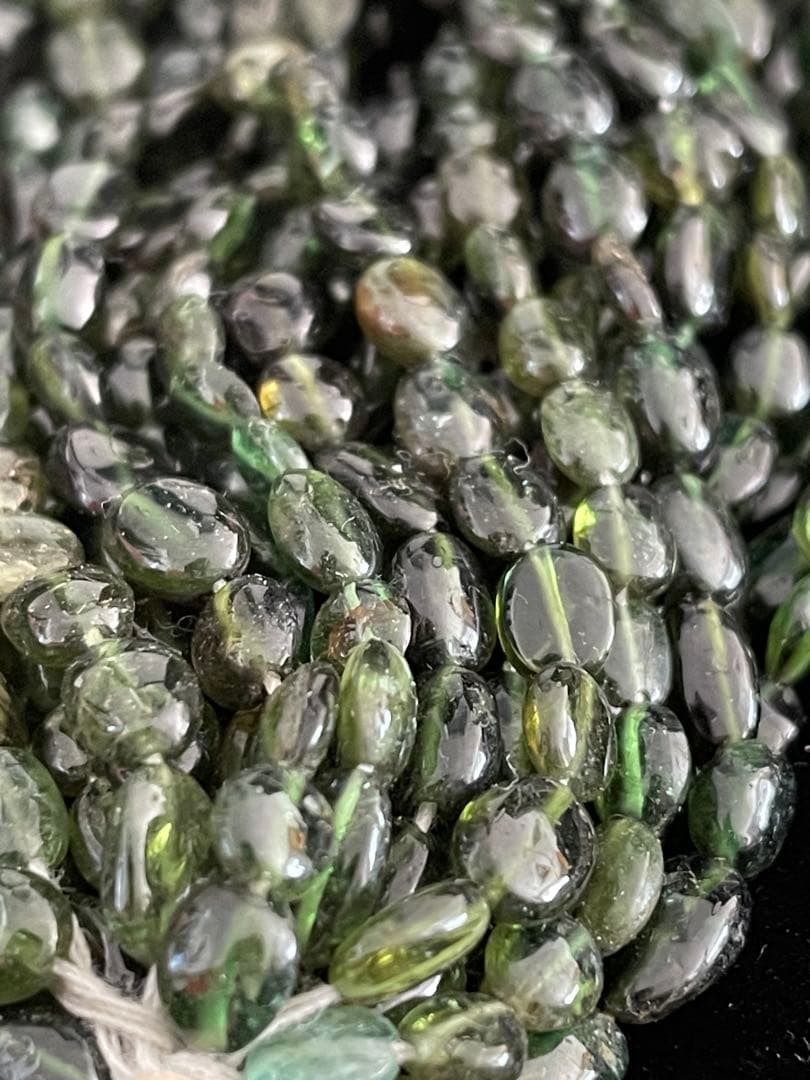 宝石質グリーントルマリン 大粒オーバル 21連セット(約39cm) 【高品質】