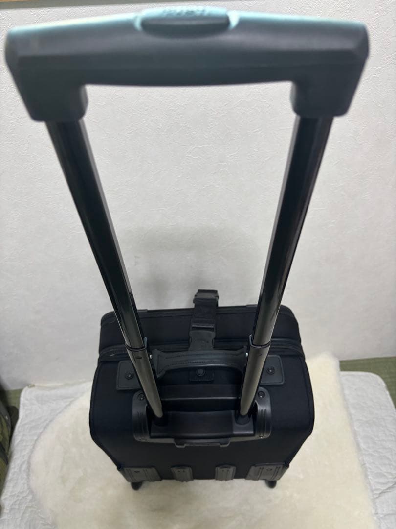 【極希少】Pathfinder キャリーケース トランクケース トラベルバッグ