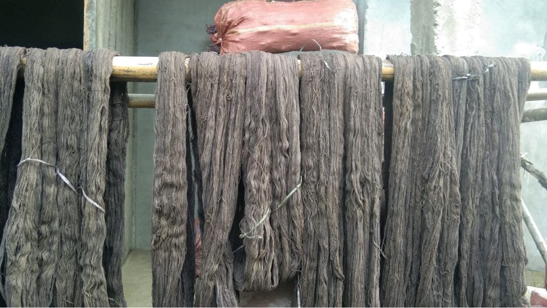 訳あり　RWDORO−Y01 カリン泥染め木綿糸*1,144g　手紡糸