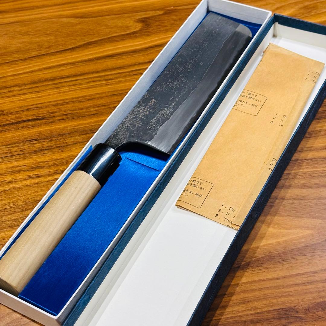 重房　包丁　三条鍛冶　飯塚解房　(銘/重房) 165mm 菜切包丁　黒打ち仕様