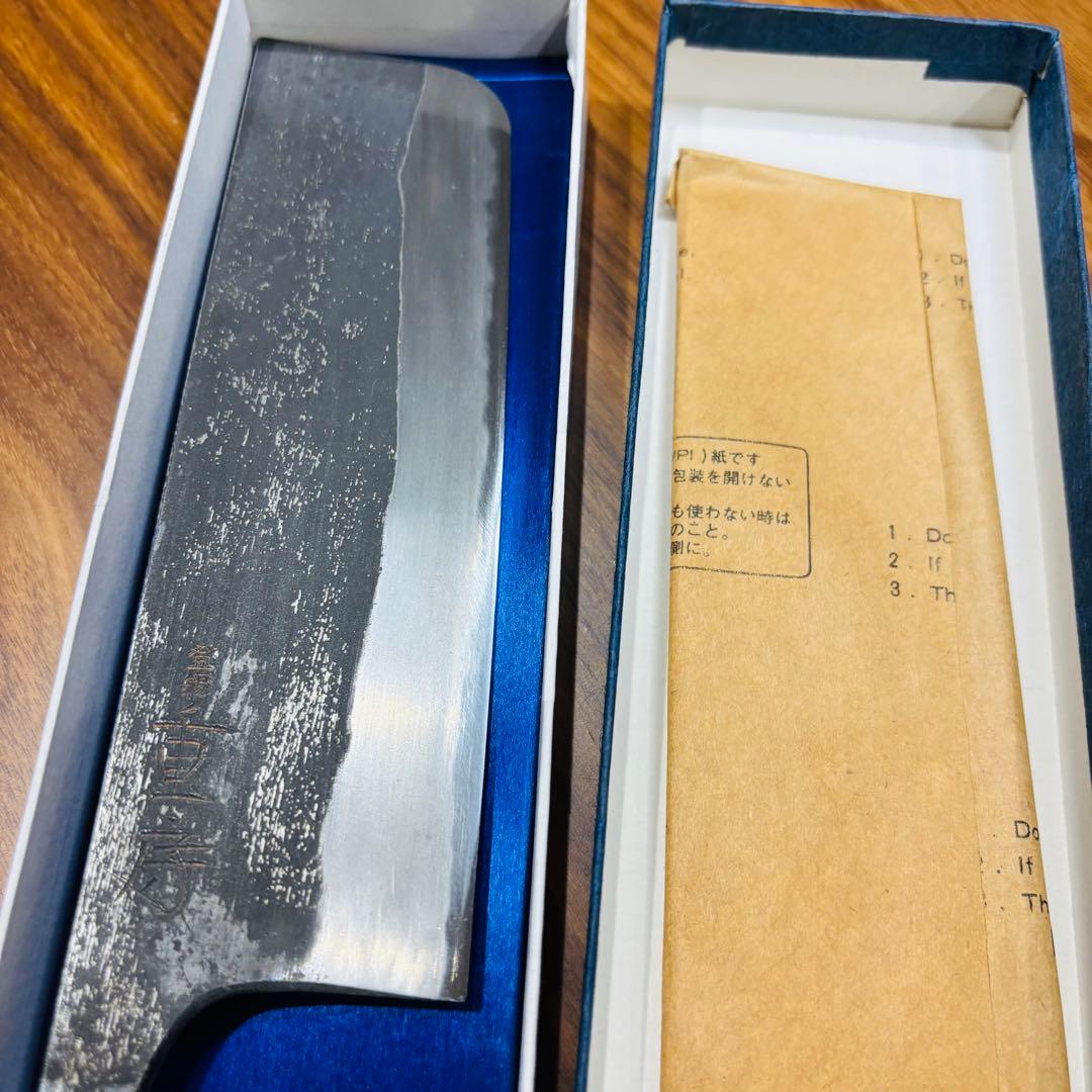 重房　包丁　三条鍛冶　飯塚解房　(銘/重房) 165mm 菜切包丁　黒打ち仕様