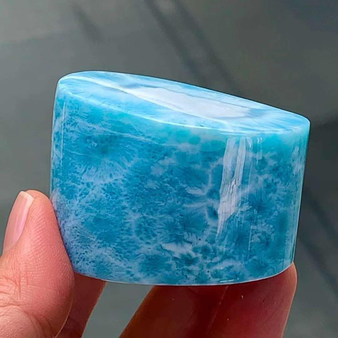 133g 天然無処理　ラリマー  置物(原石)