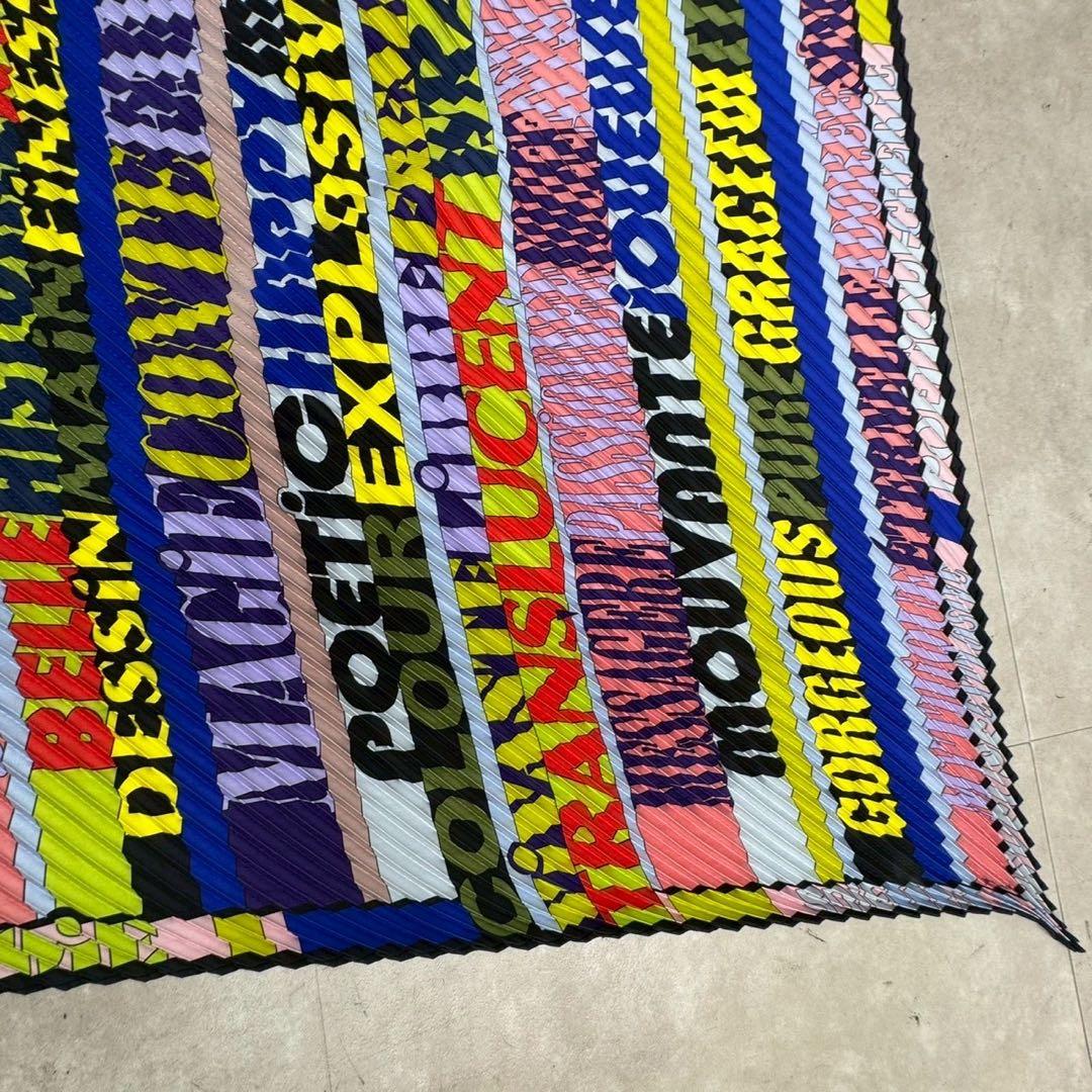 HERMES Mots de Soie シルクの詩 シルク スカーフ 75×75