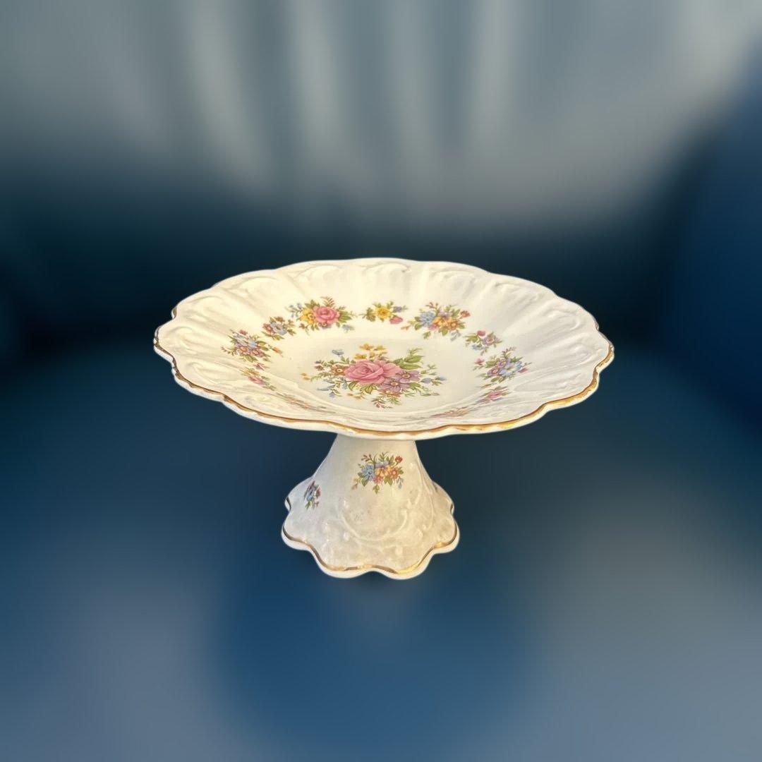 クイーンズ・ロジーナ・チャイナ、イングランド製磁器皿、スタンド付き