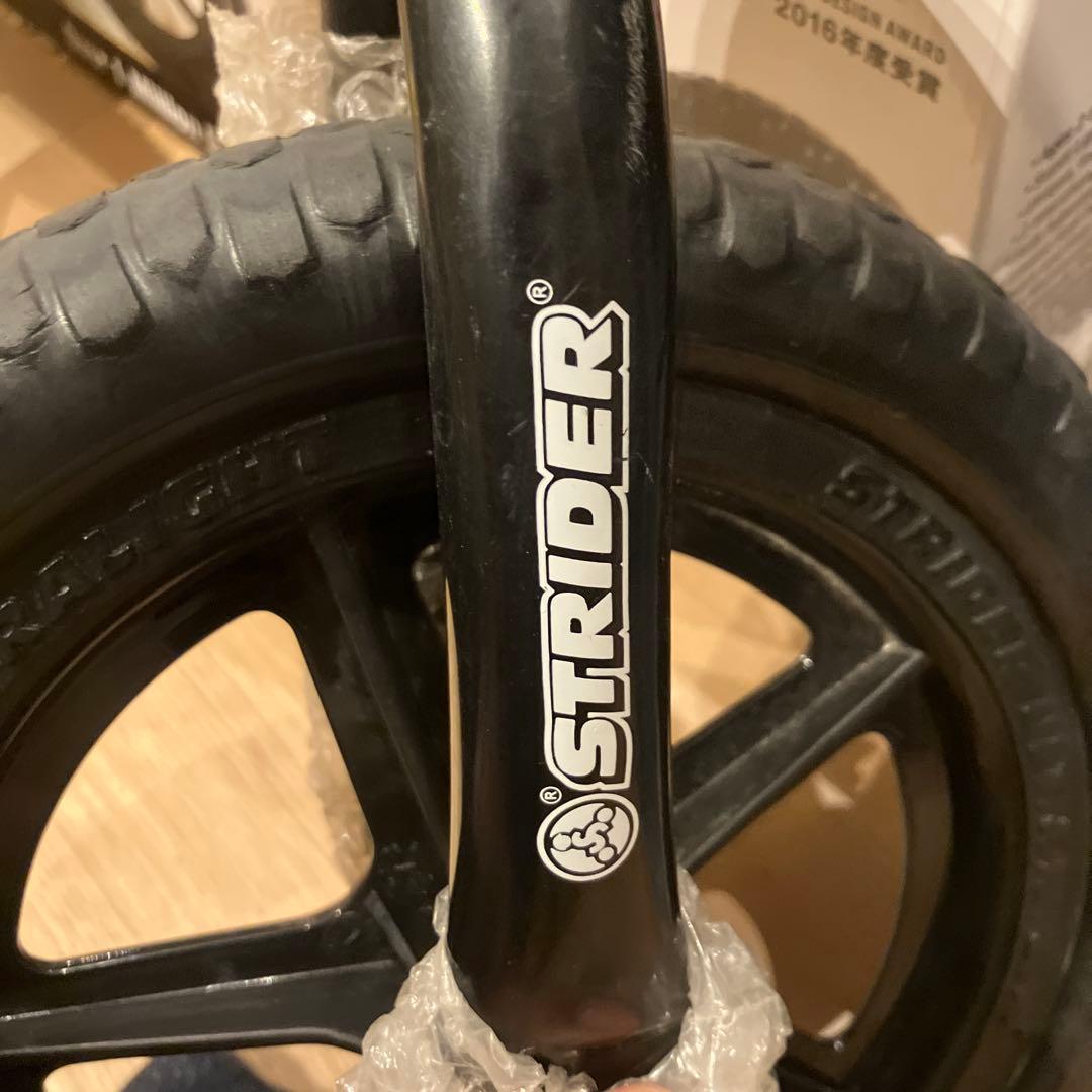 STRIDER ストライダー　バランスバイク イエロー 12インチ