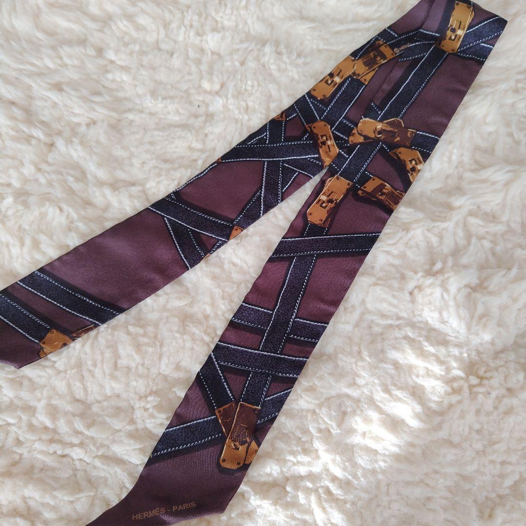 エルメス　ツイリー TRES KELLY　シルクスカーフ