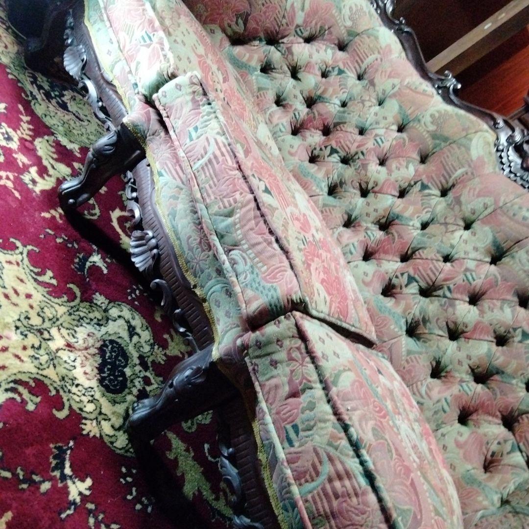 らむ　ビクトリアンスタイル 　3人掛けソファ