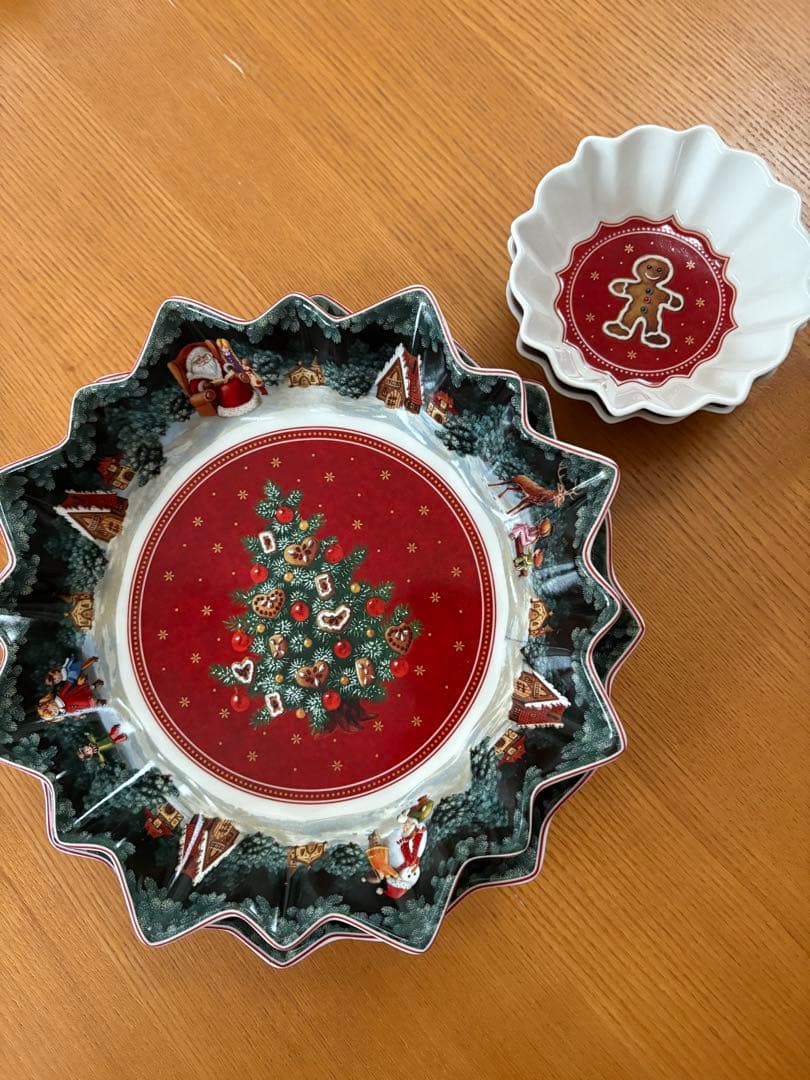 Villeroy & Bochビレロイ&ボッホ クリスマスデザイン皿4枚 陶器皿