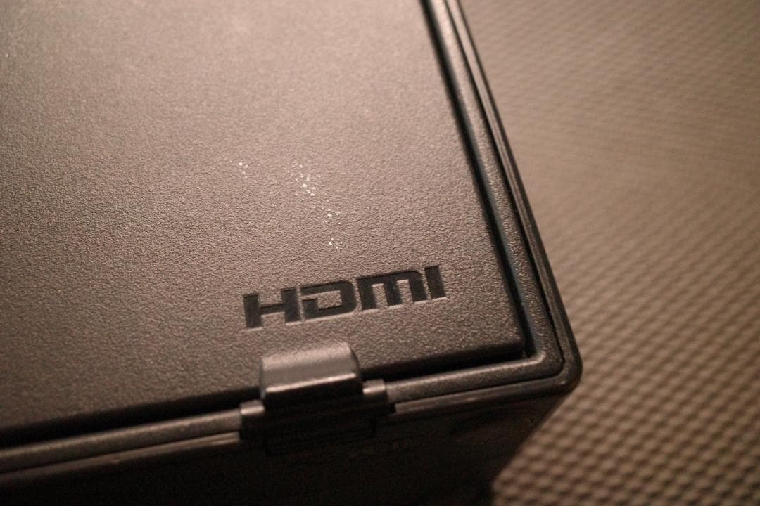 ニンテンドー スイッチ 本体 旧型 2018年 ケース付 Switch