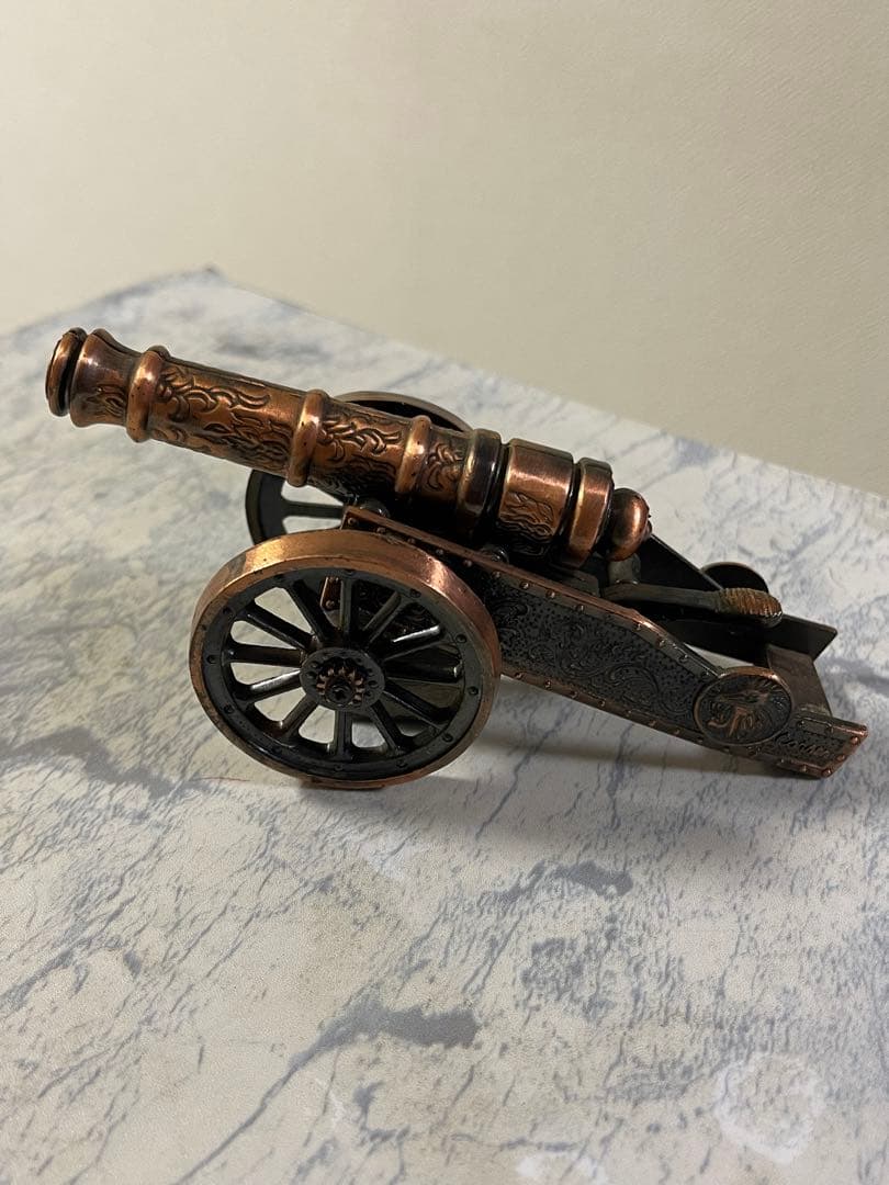 #suveniri コレケシヨン　大砲