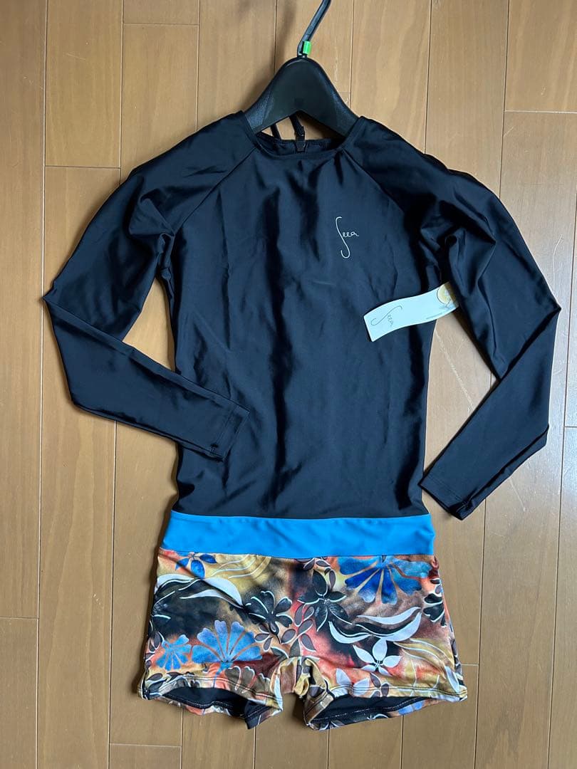 Seea(シーア)新品 サーフスーツ ワンピース Mサイズ Tigerlily