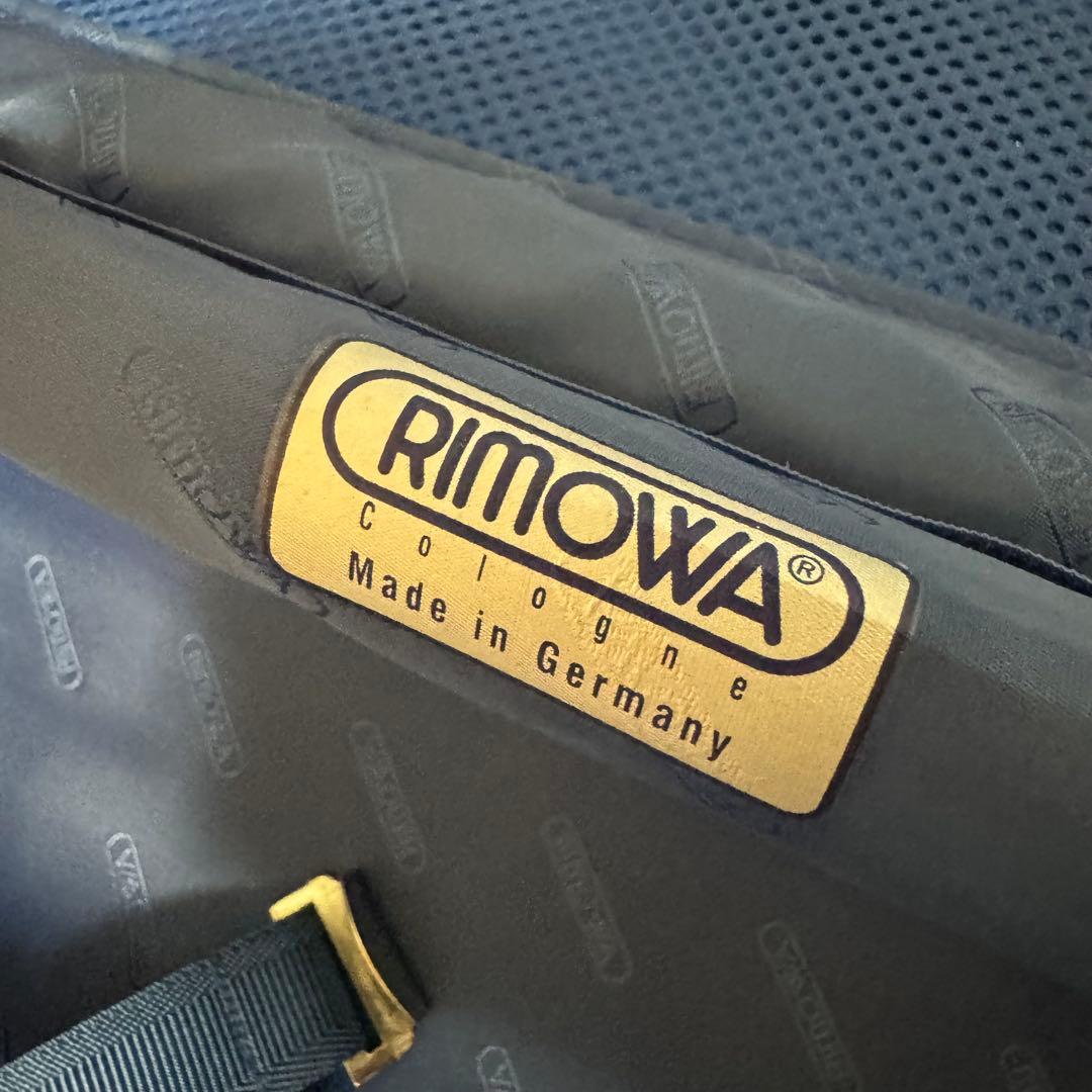 青ロゴ・廃盤品　RIMOWA TOPAS CABIN TROLLEY 32L