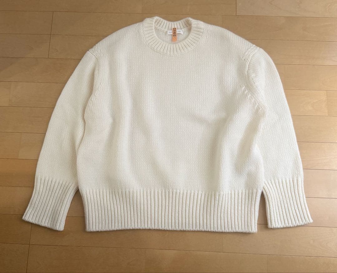 ギャルリーヴィー　ファインウーステッド クルーネックプルオーバー