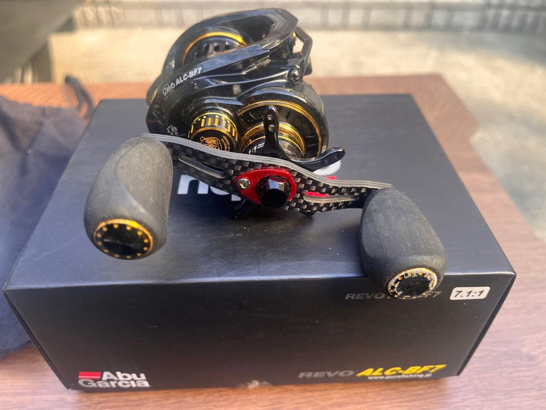 アブガルシア レボ ALC-BF7 右ハンドル ベイトフィネス