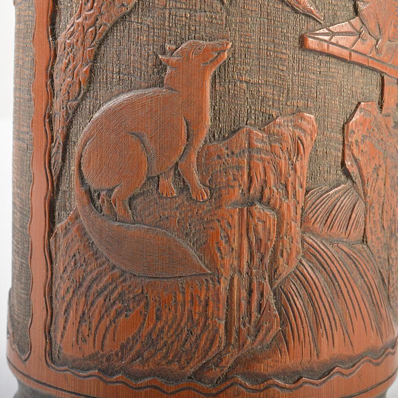 eee 中国　古竹彫刻　神獣桜閣山水文　筆筒　V　R7505