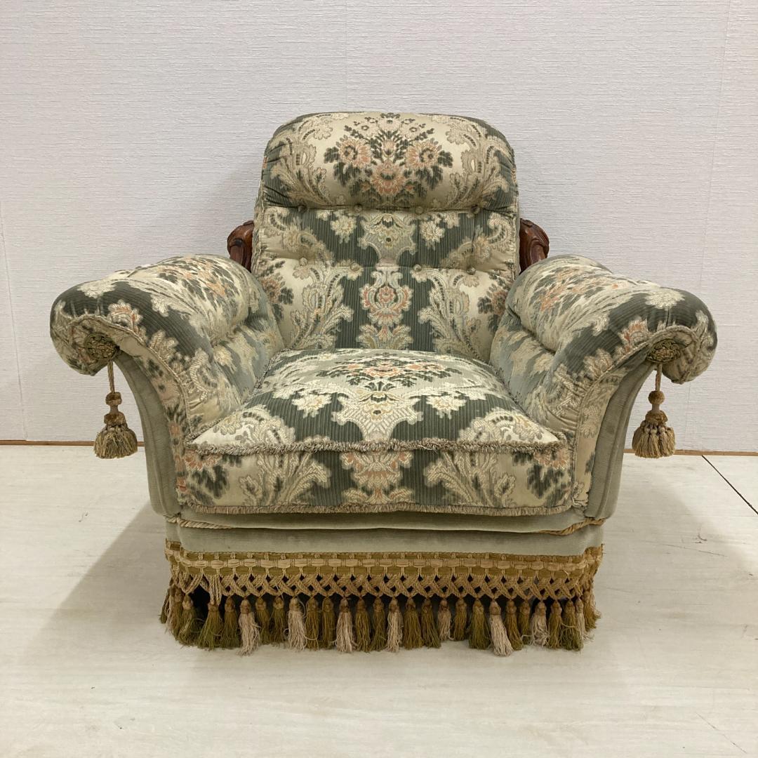 マリオ・コルチャゴ 1人掛けソファ ロココ様式 　彫刻