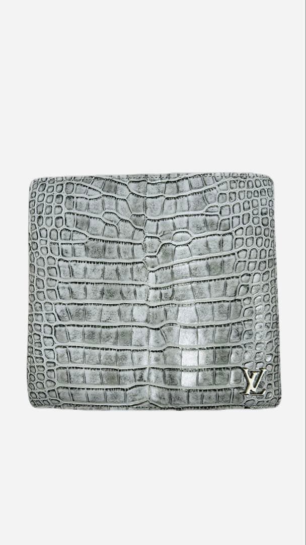 LOUIS VUITTONグレー クロコダイルレザー 長財布