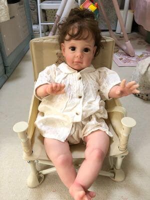 リボーンドール  抱き人形 赤ちゃん