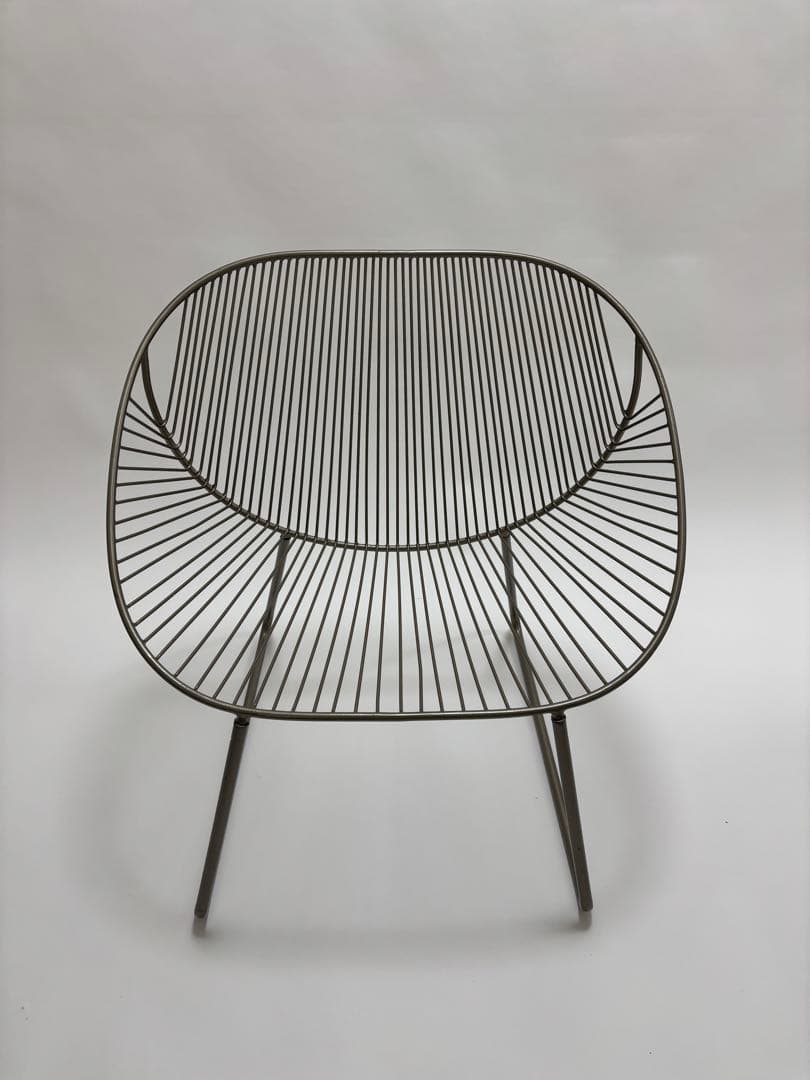 2/7まで　送料無料レトロ調アイアンワイドチェア（シルバー系）アンティーク調