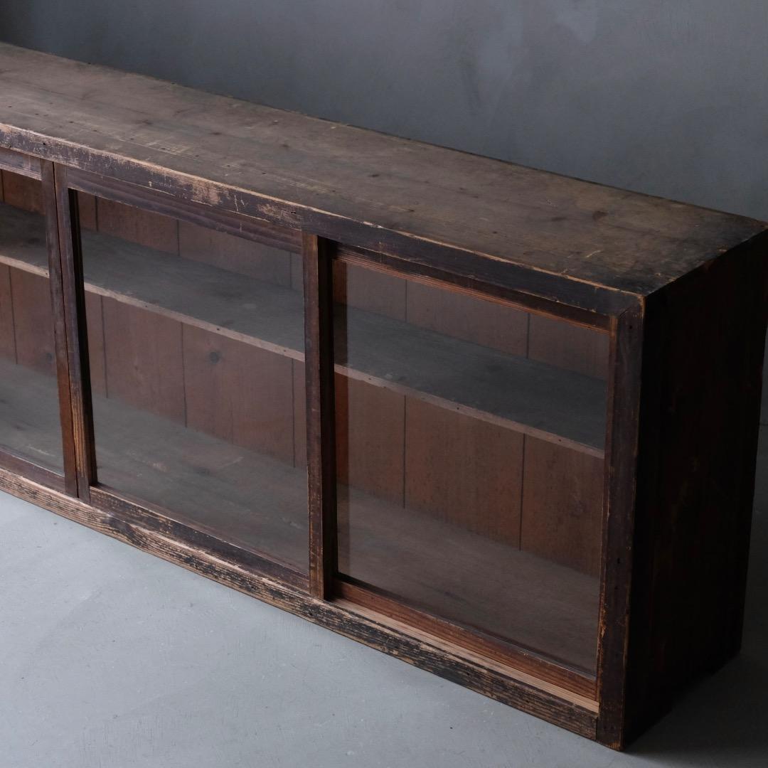杉材 ガラス戸棚　収納棚 水屋箪笥 置床 テレビ台 古家具 古道具 アンティーク