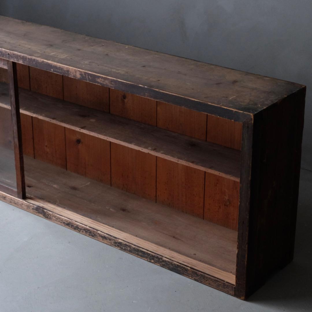 杉材 ガラス戸棚　収納棚 水屋箪笥 置床 テレビ台 古家具 古道具 アンティーク