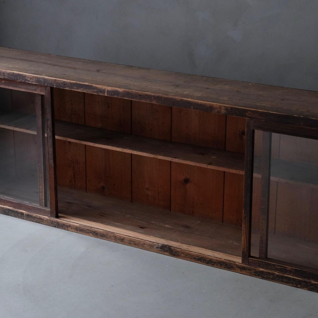 杉材 ガラス戸棚　収納棚 水屋箪笥 置床 テレビ台 古家具 古道具 アンティーク