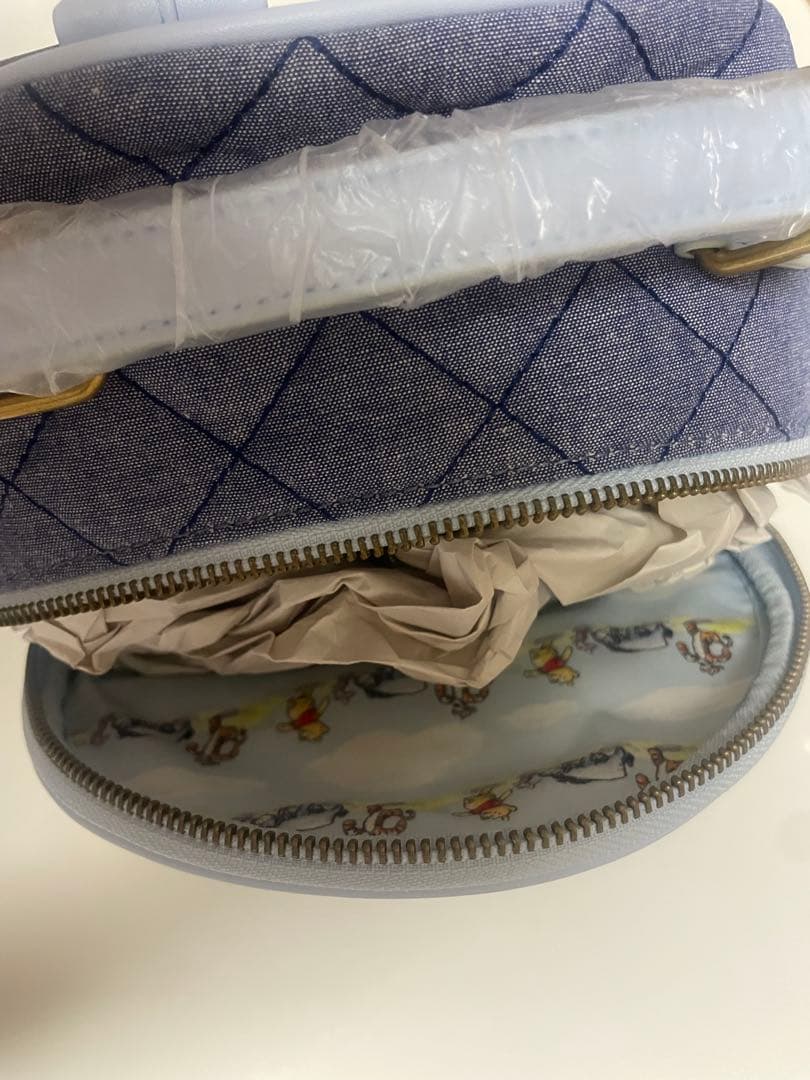 Loungeflyリュック　くまのプーさん　ディズニーストア