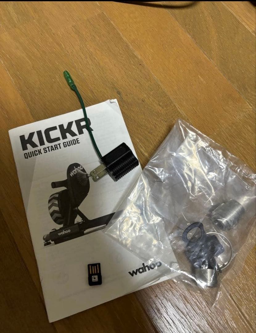 【おまけ有】wahoo kickr スマートトレーナー　v4