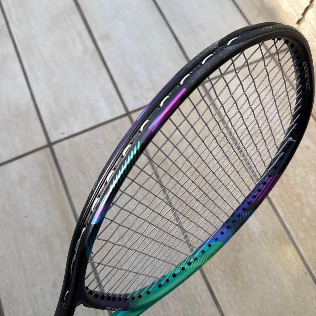 ② ヨネックス ブイコア プロ 97d 18×20 G2 テニスラケット