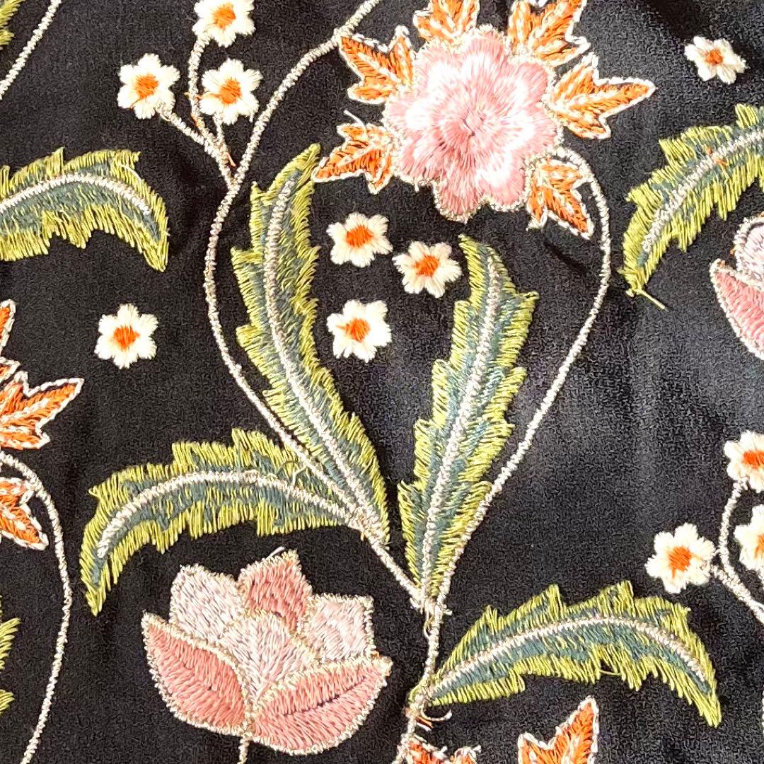 ★ゆったり★ ザラ　ZARAtrf ガウン ジャケット　刺繍　XL〜2XL相当