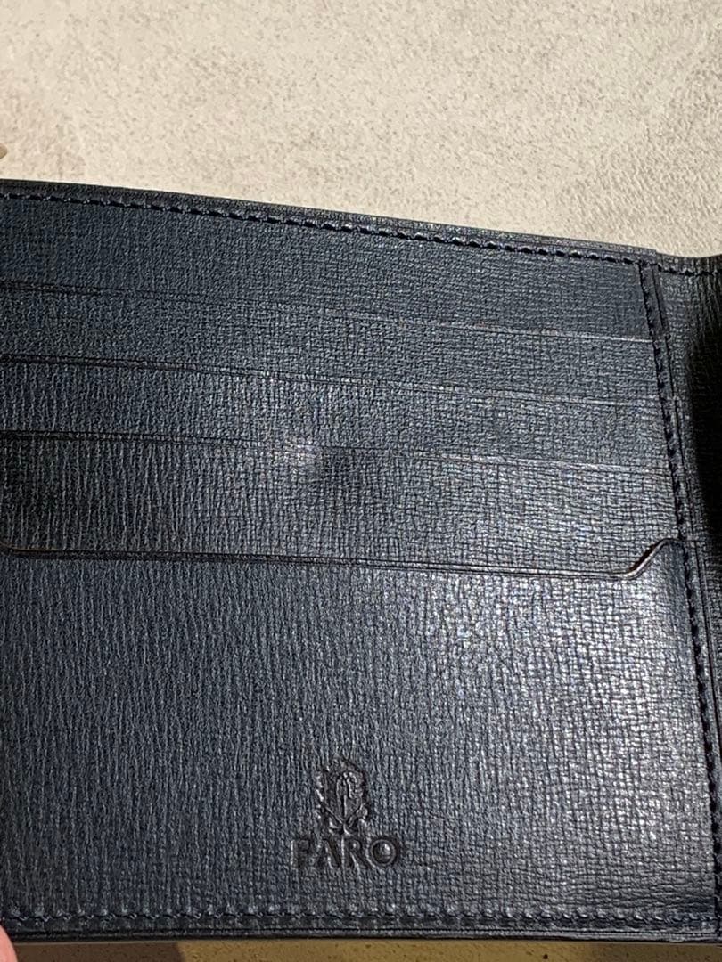 【新品未使用】FARO 二つ折り財布　ダークネイビー