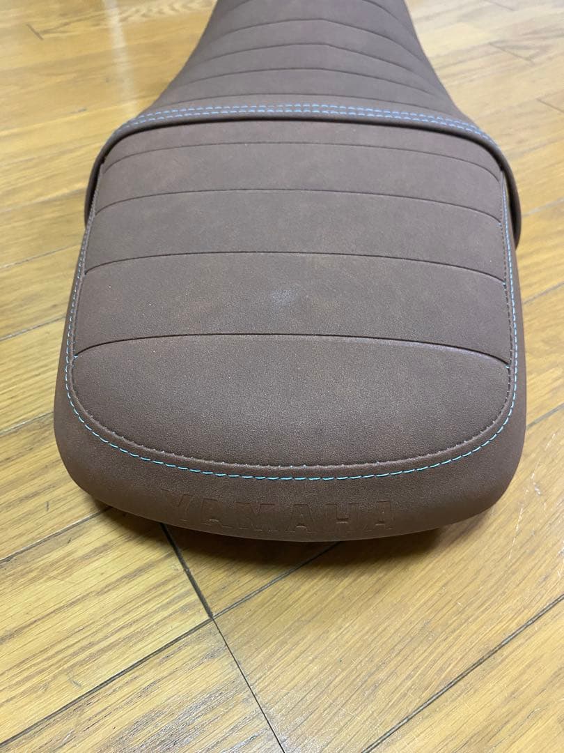 xsr155 純正シート（茶）アンコ抜き加工品