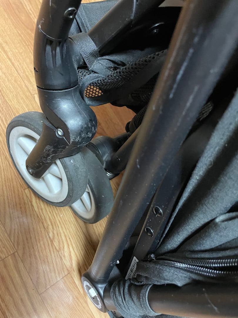 【へなちょこまま専用】Cybex サイベックス　イージーS ベビーカー ブラック