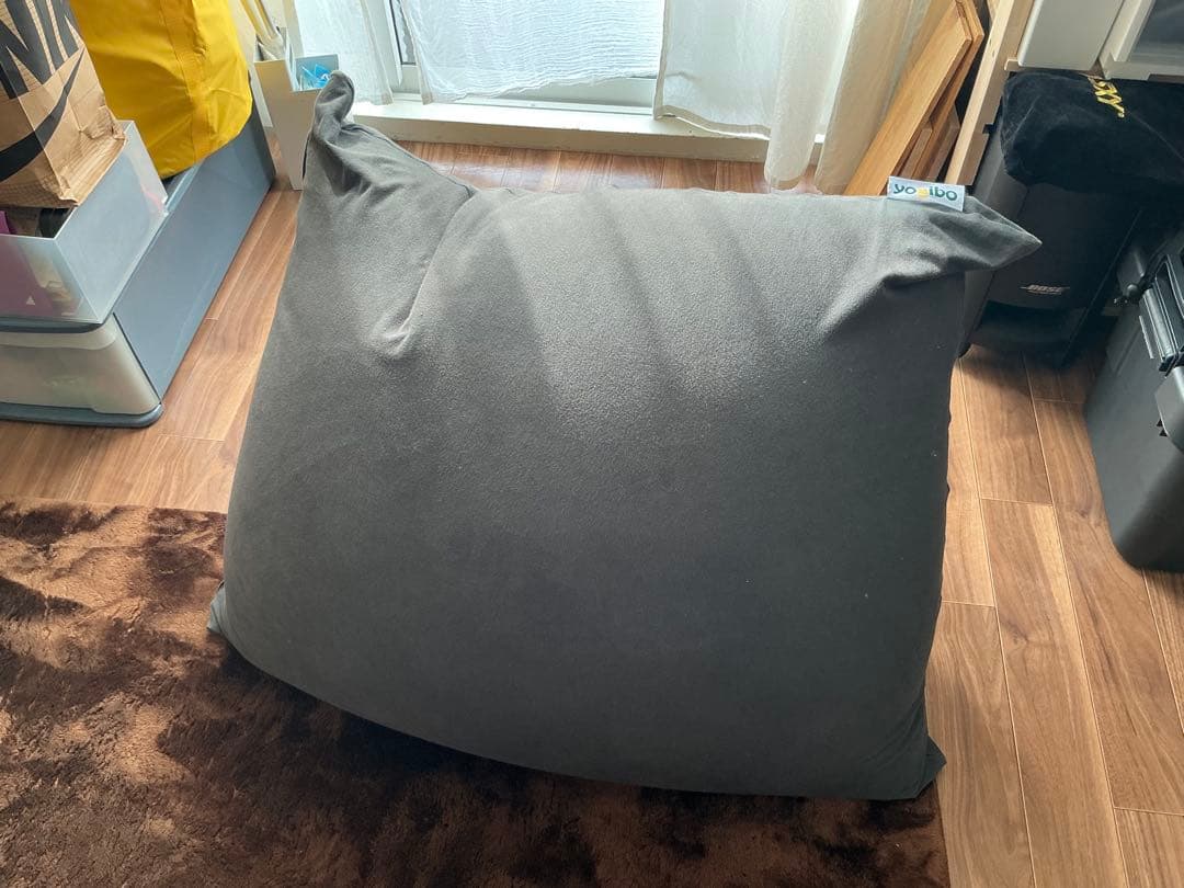 ヨギボーミニ　ダークグレー　ビーズクッション