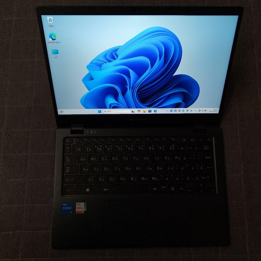 超美品 Dynabook 超軽量 驚速 12世代i5 16GB 512GB 8