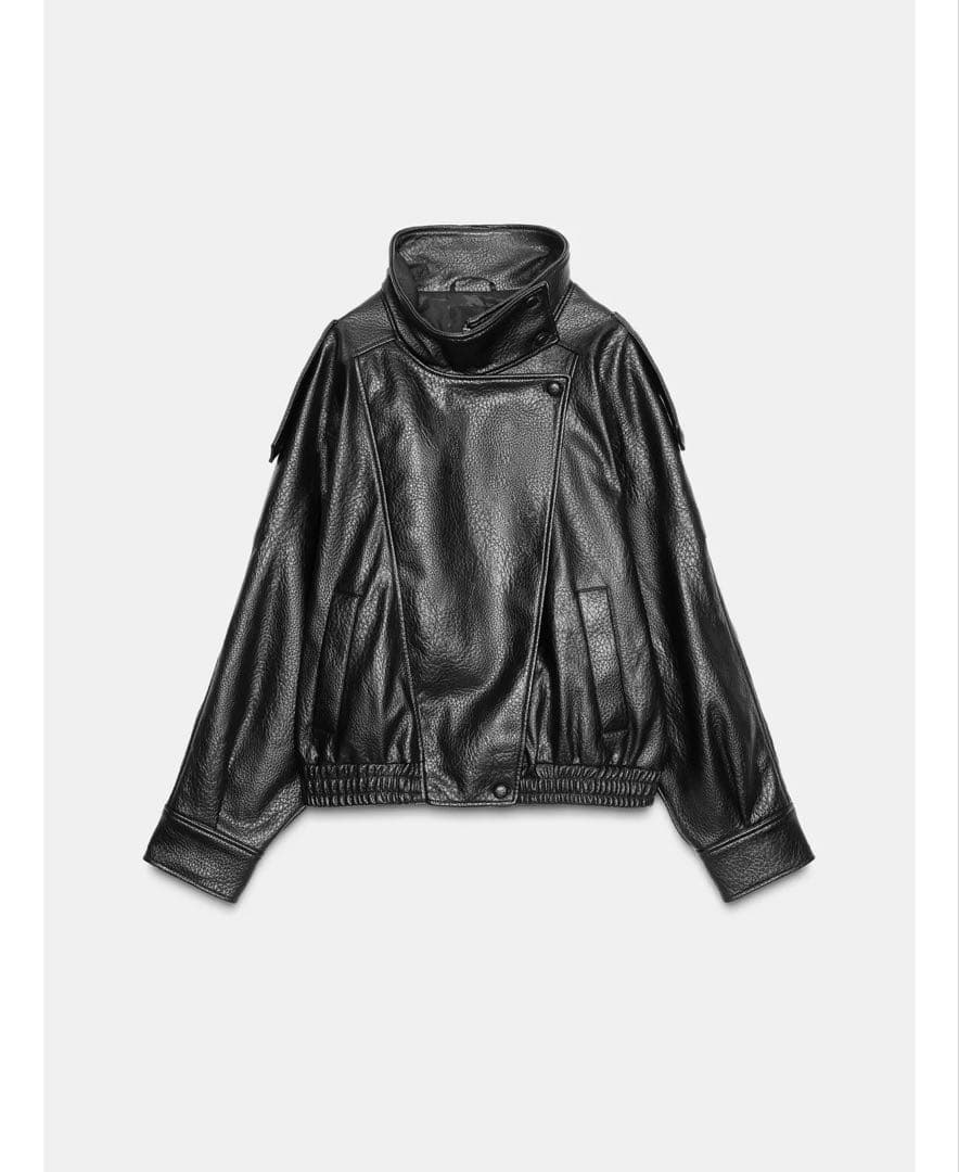 ZARA♡フェイクレザージャケット