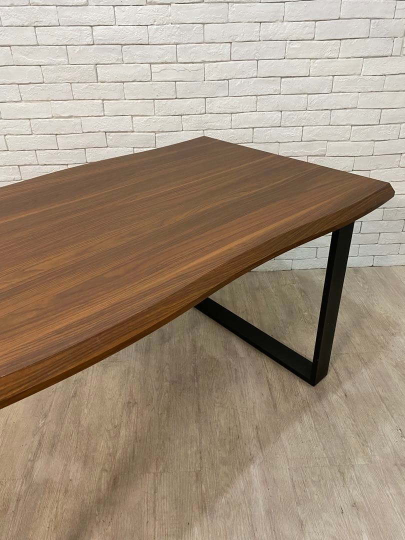 【東京都23区内は送料無料】140cm ダイニングテーブル　リビング　デスク　机