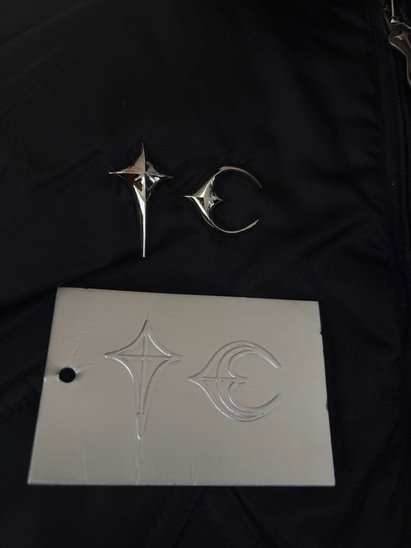 【極美品】thug club 短丈 ボンバージャケット スタッズなし