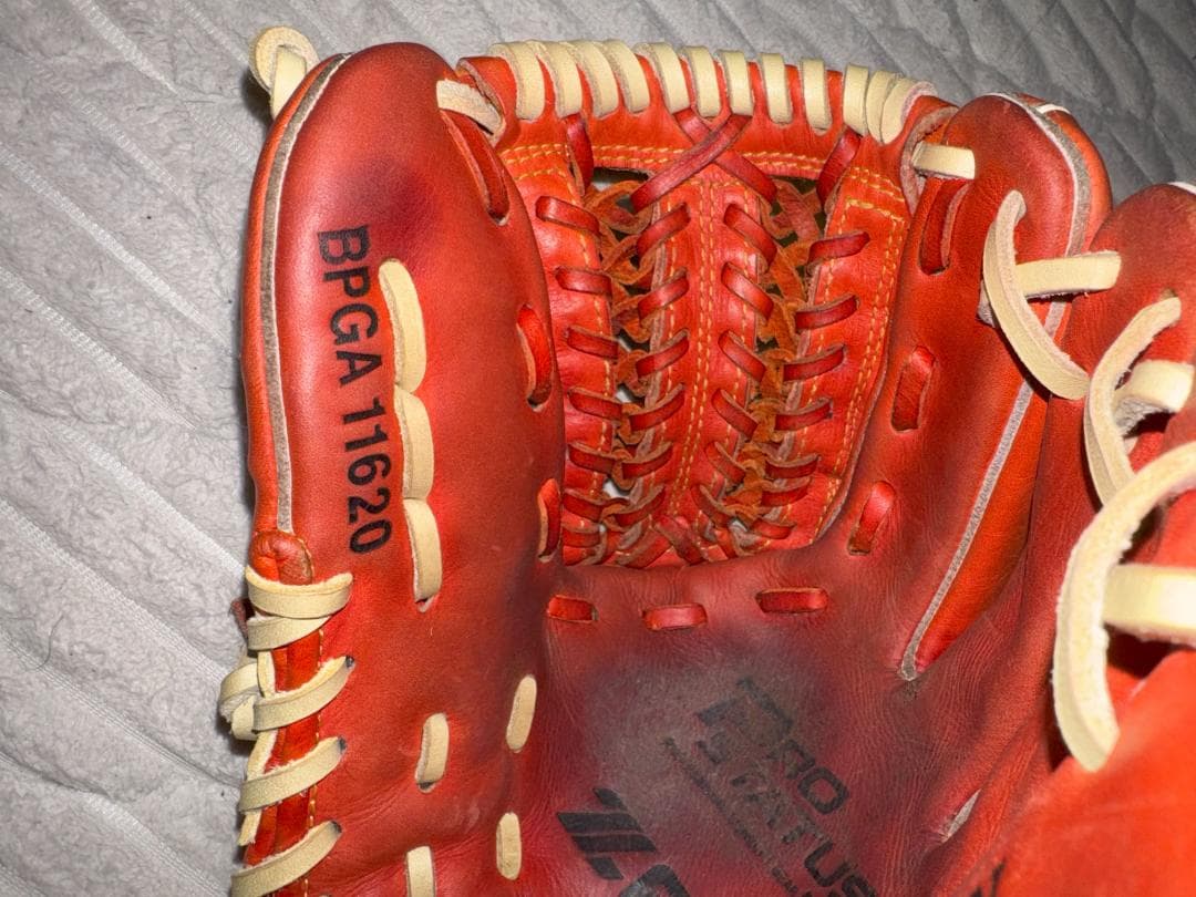 ゼット　プロステイタス　硬式グローブ　内野手用　ボースヒール締め　湯もみ　型付け