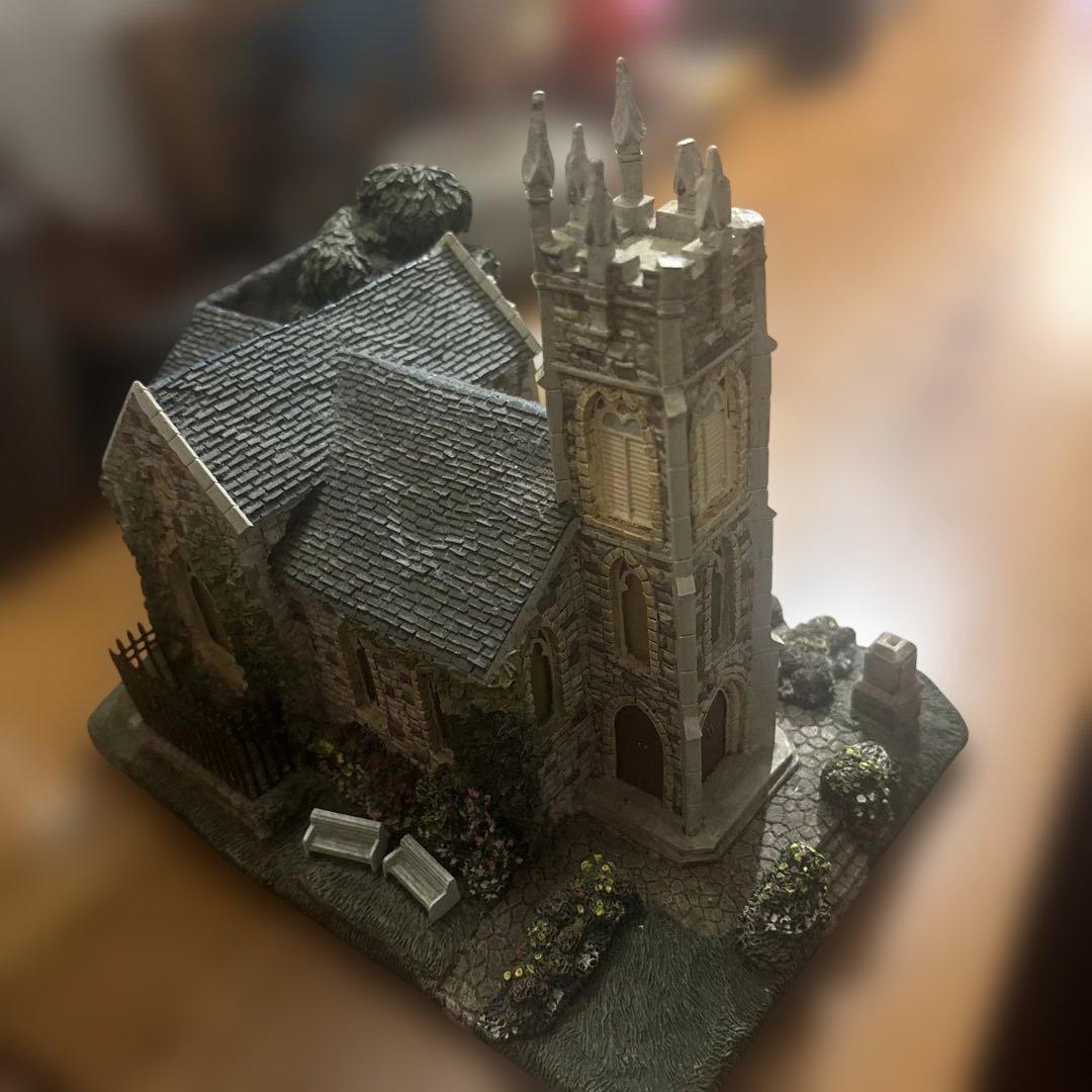 教会の置物 樹脂製 ジオラマ、インテリア（トーマスキンケード氏）