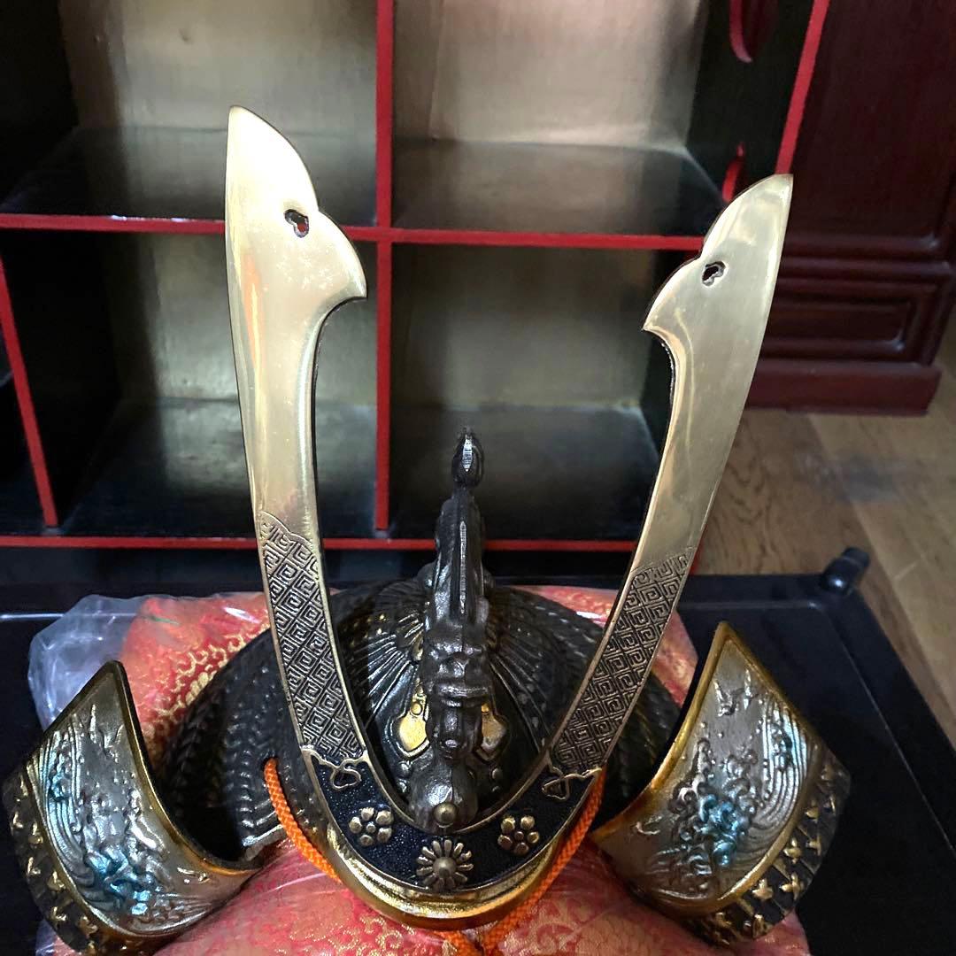 龍頭鉄兜(大)座布団付☆新品☆箱入り1セット限り❗️