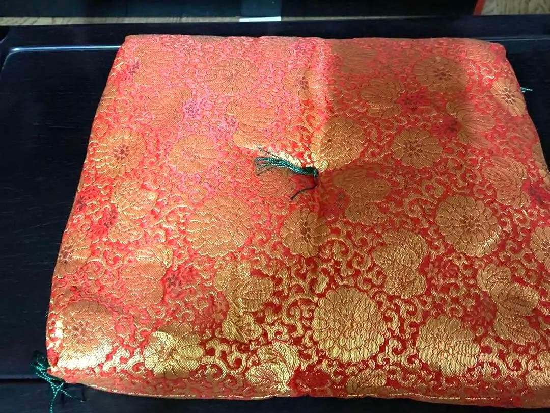 龍頭鉄兜(大)座布団付☆新品☆箱入り1セット限り❗️