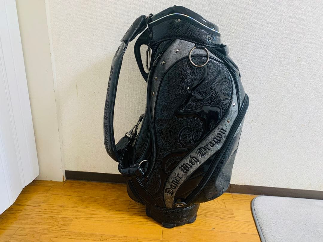 【早い者勝ち・大人気】ダンス・ウィズ・ドラゴン ゴルフバッグ ブラック(消毒済)