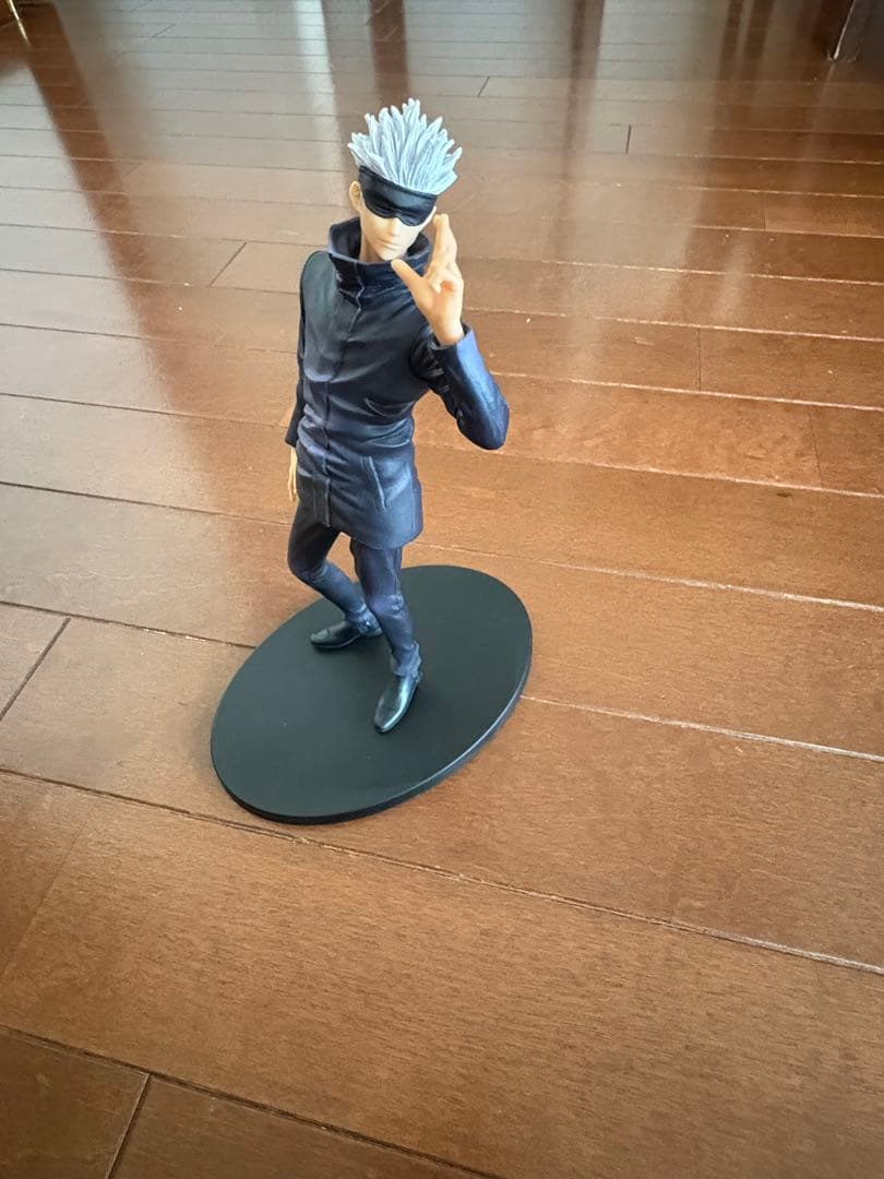 呪術廻戦全巻（0〜30巻） + フィギュア（五条悟、乙骨憂太）