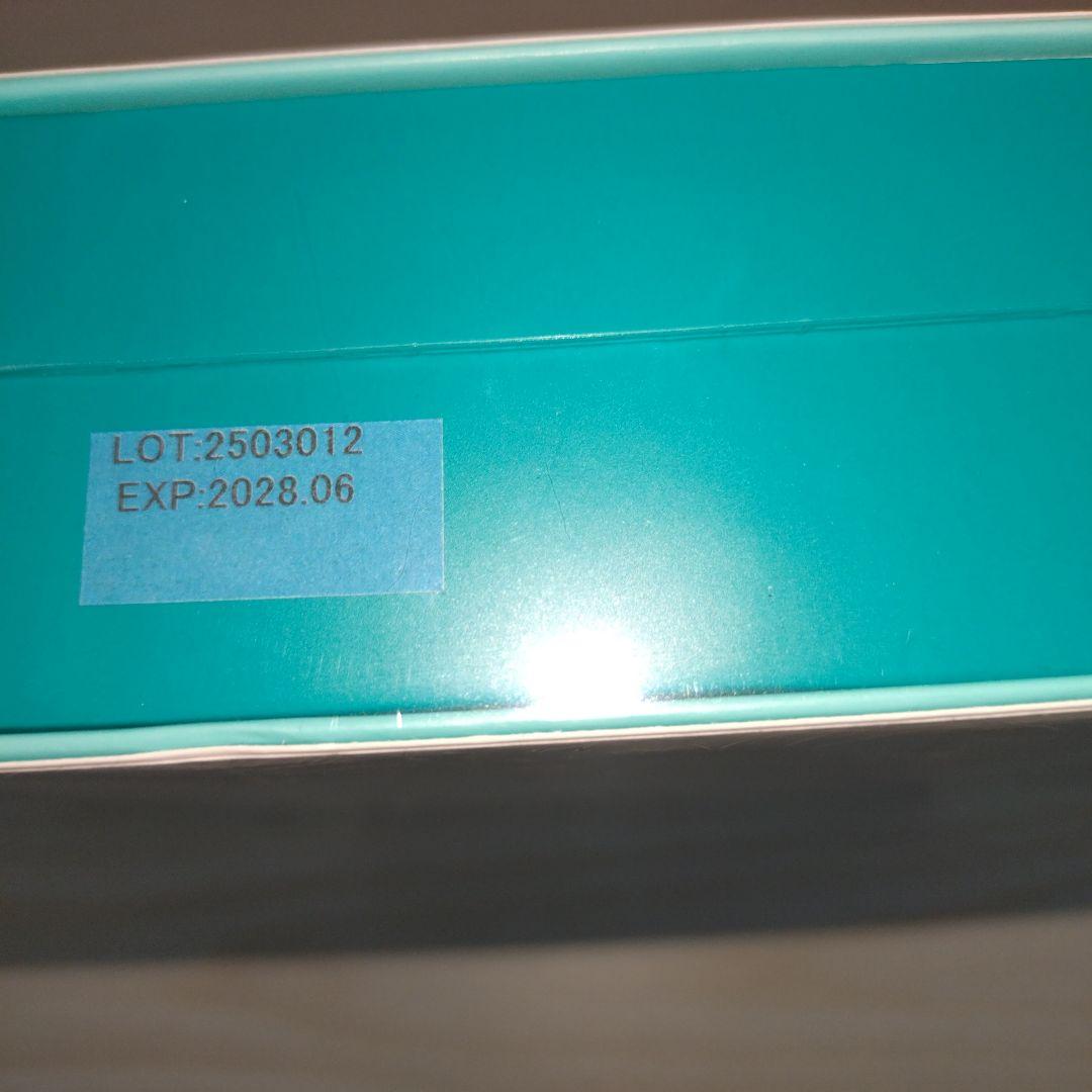 【新品】ドテラ　アロマタッチ