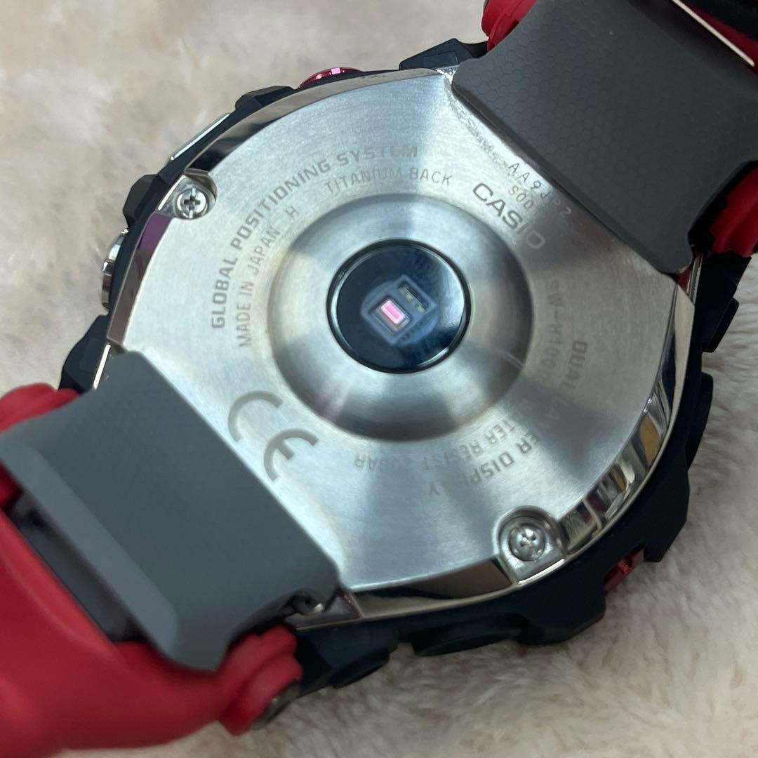 b*t様 簡易動作◎　G-SHOCK　GSW-H1000 腕時計 レッド