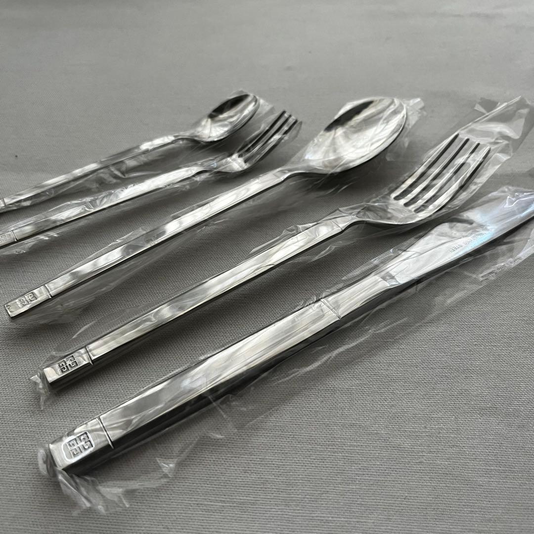 未使用品 GIVENCHY ジバンシイ ジバンシー カトラリー 25本