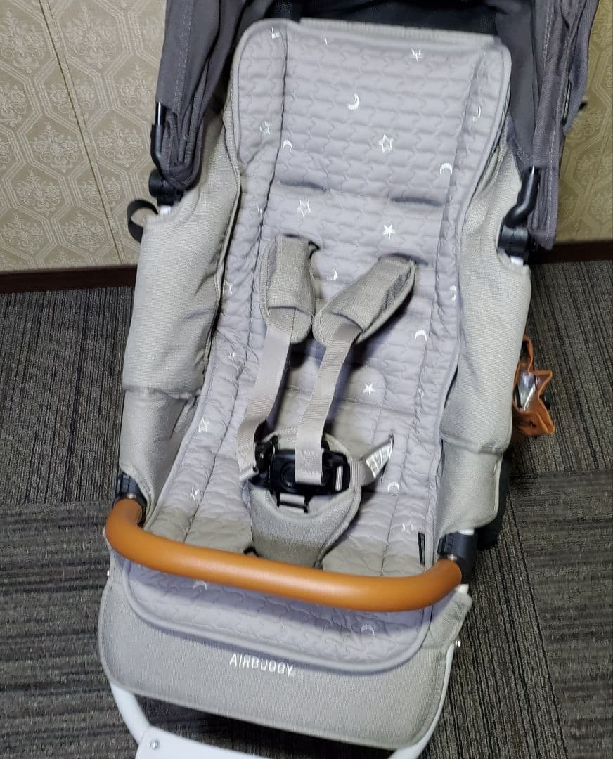 美品 エアバギー ココ プレミア フロムバース　ストーン