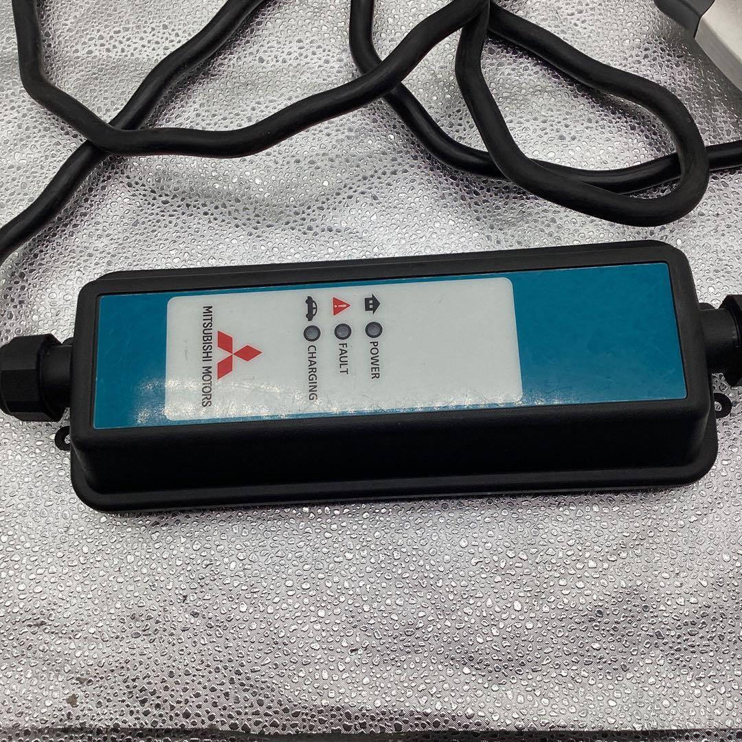 三菱アウトランダーPHEV YAZAKI製(9499D510) 充電ケーブル